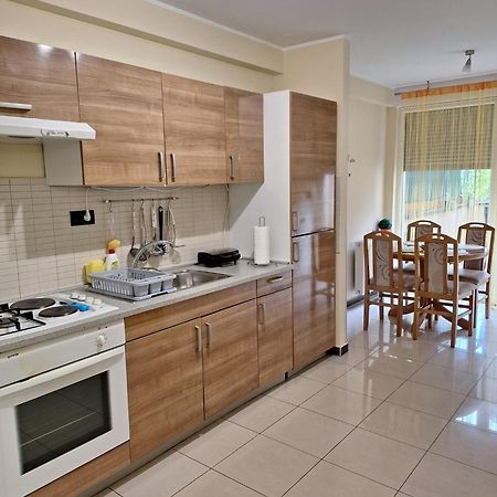 Apartman Luka Pula Exterior foto