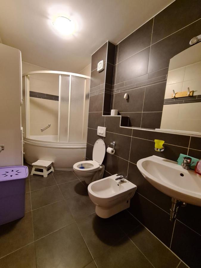 Apartman Luka Pula Exterior foto